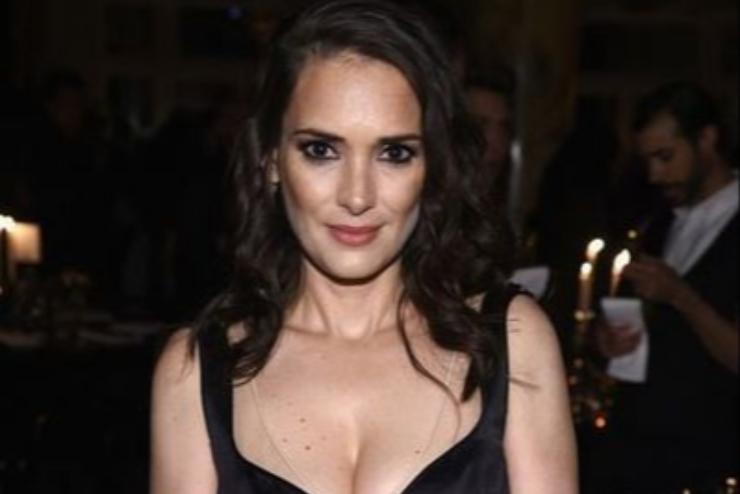 Isten ltesse, Winona Ryder!