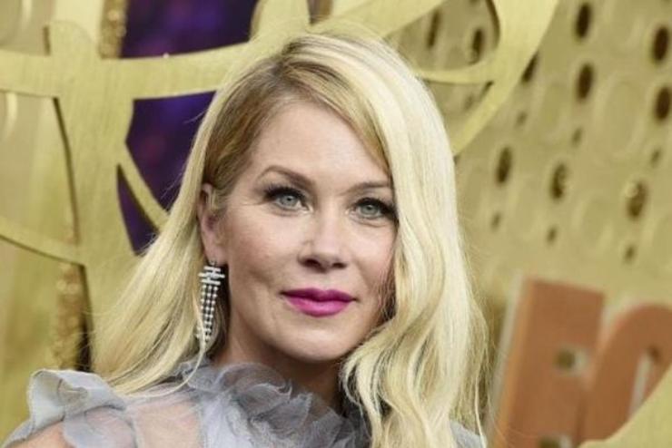 Isten ltesse, Christina Applegate!