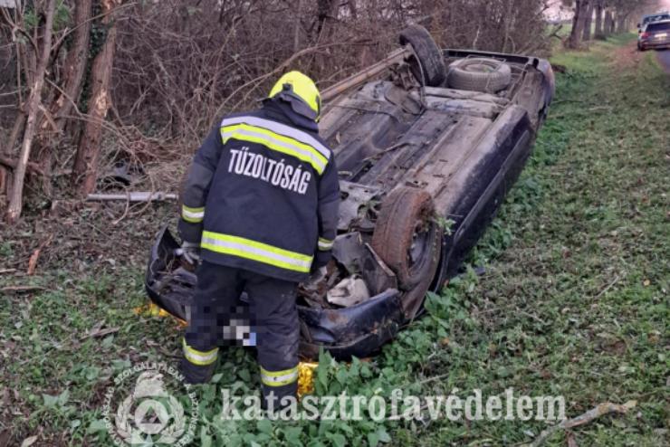 Beszorult a sofr, miutn kamionnal tkztt Szombathely kzelben