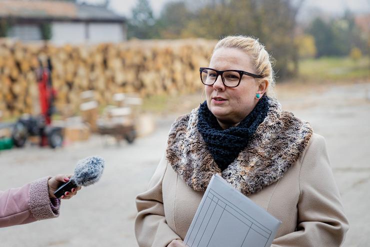 Nmeth Klra maradhat a FHE igazgatja