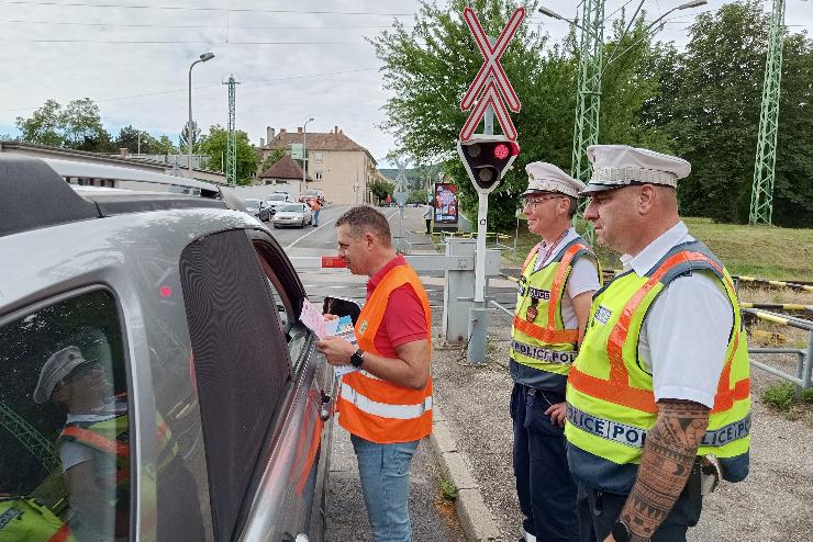 Vasti tjrkban ellenriztek a rendrk s a GYSEV szakemberei 