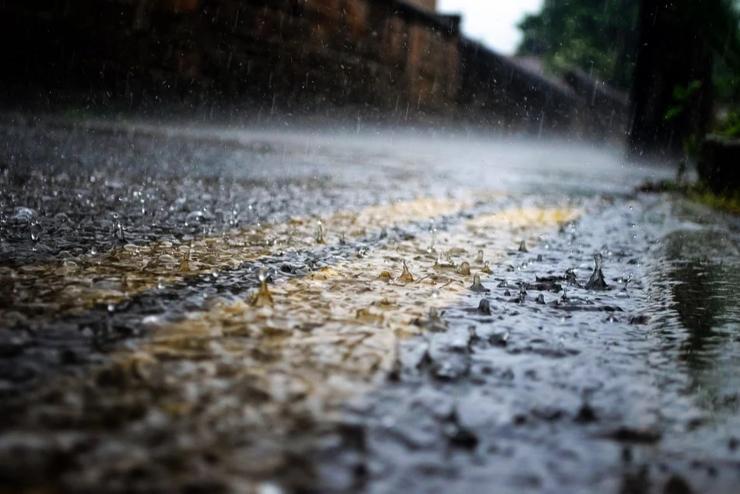 Msodfok riasztst adott ki felhszakads veszlye miatt a meteorolgiai szolglat tbb vrmegyre 