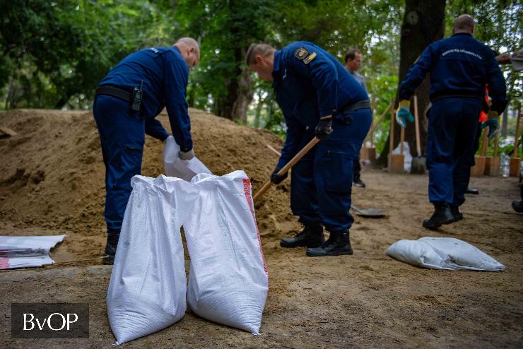 Tovbbra is orszgszerte segtik az rvzi vdekezst a rabok