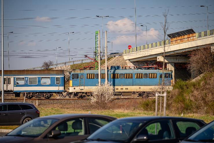 Jegyvizsglra tmadt a bliccel utas a Szentgotthrd-Szombathely kztt kzleked szemlyvonaton