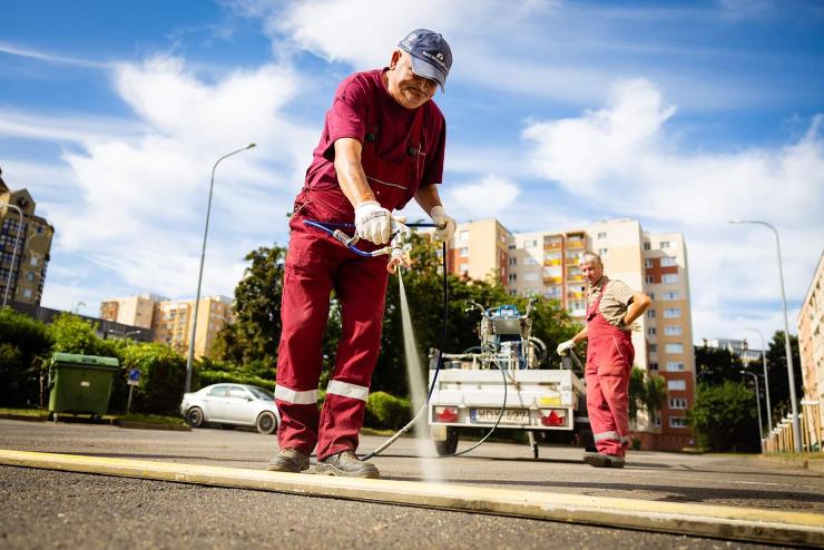 Folytatdik az sszehangolt tr-parkol-utcatakartsi akci