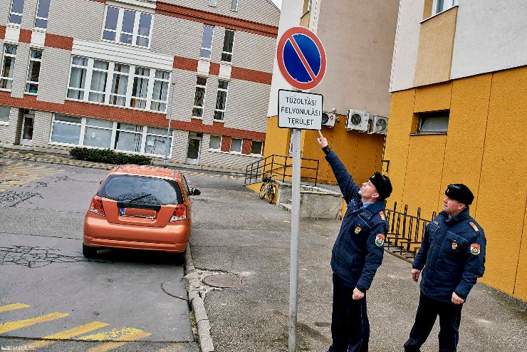 Mirt ne parkoljunk a tzolti felvonulsi terletekre?